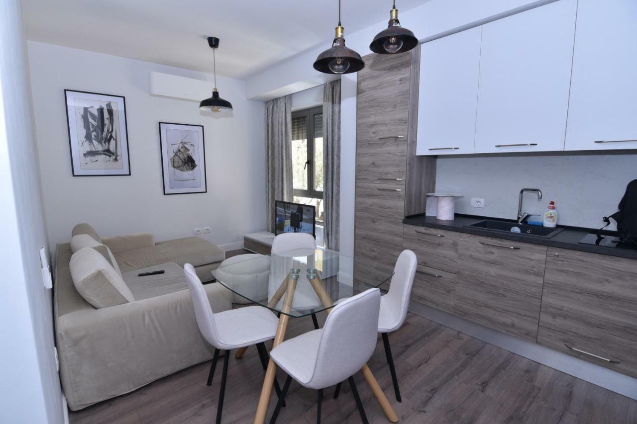 Diamond Hill Apartments Vlorë Exteriör bild